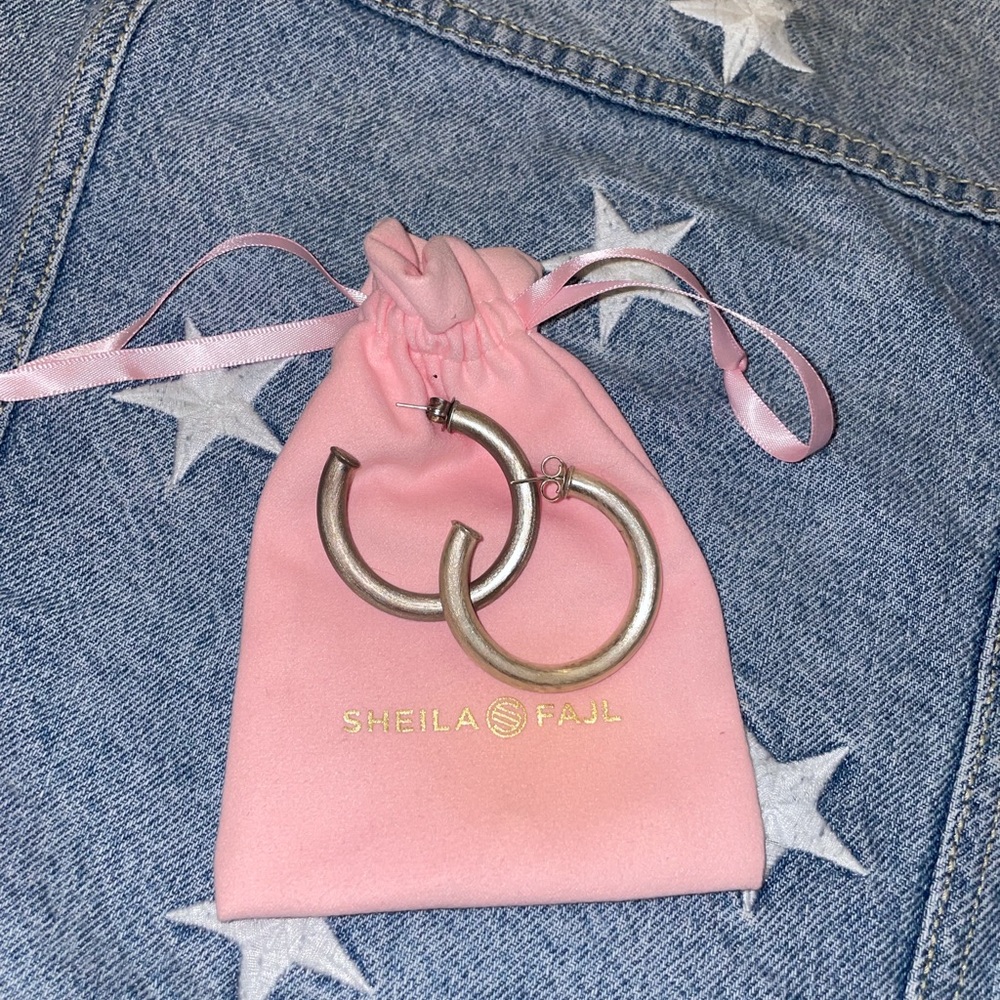 shelia fajl silver hoops